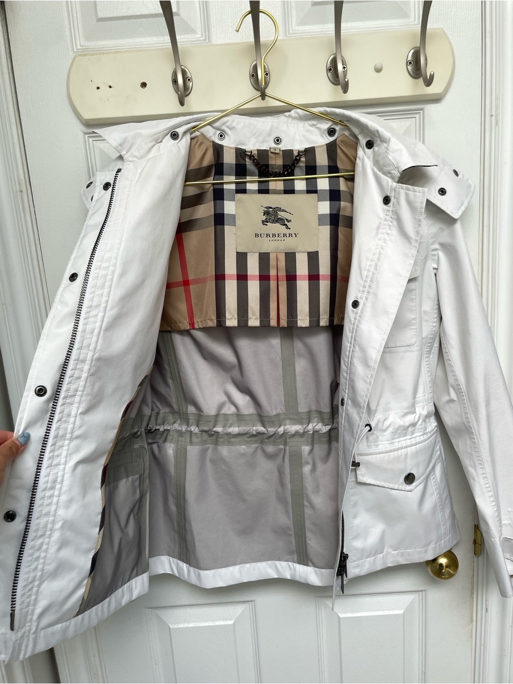 Burberry white raincoat - M
